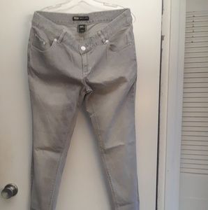 Size 12 Mossimo grey jeans new never worn